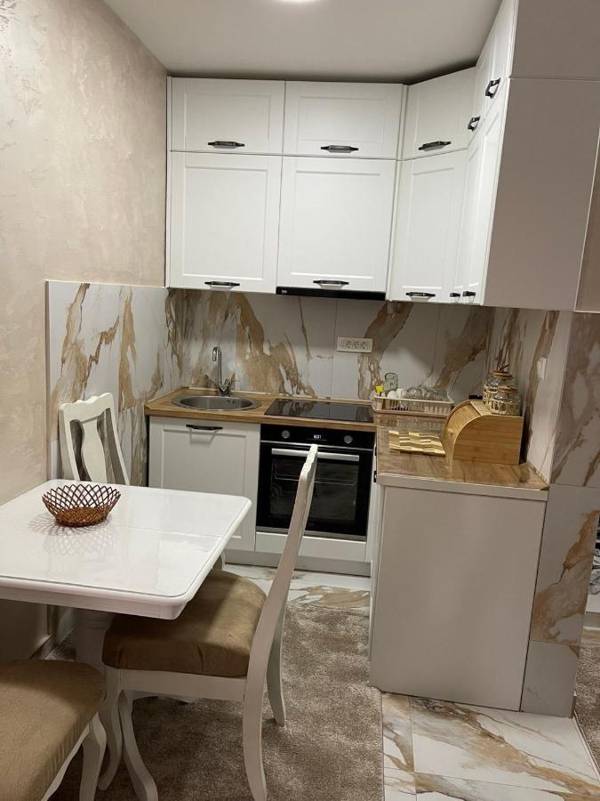 Bozovic Apartman *